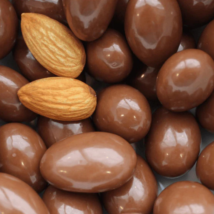 ALMENDRAS CON CHOCOLATE 1 KG.