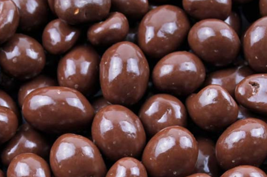 MANÍ CON CHOCOLATE SEMIAMARGO 1 KG.